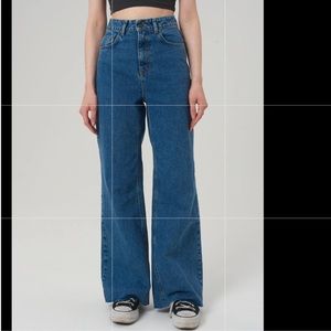 the ragged priest mid rise wide blue jeans